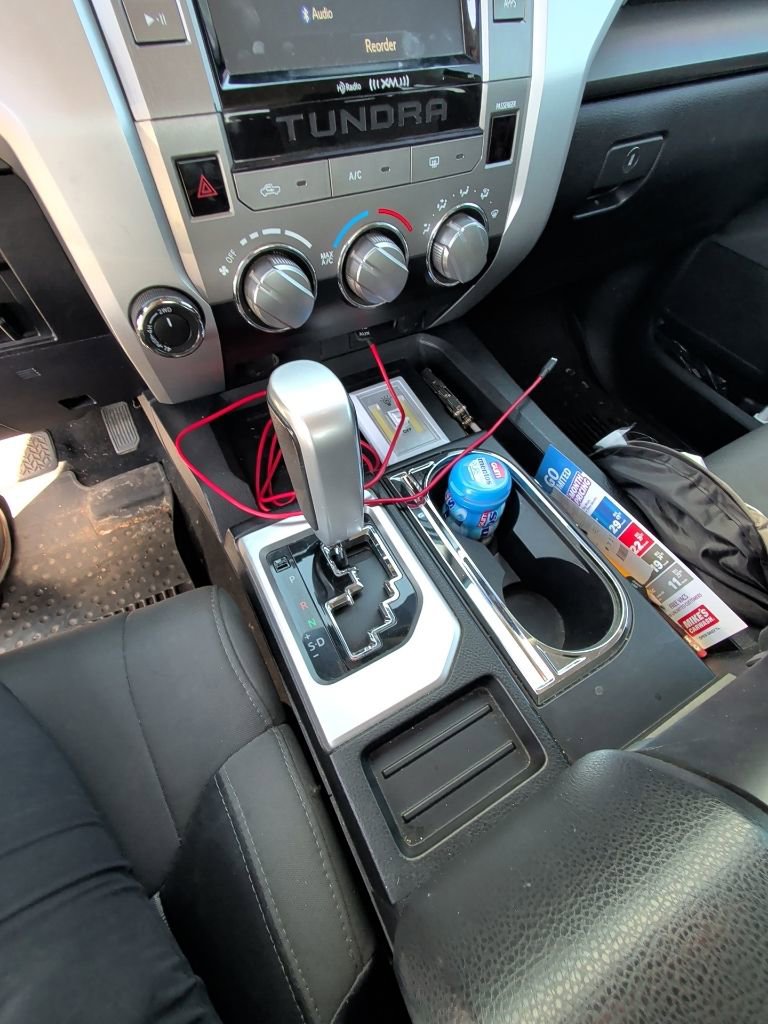 Used 2017 Toyota Tundra SR5 w/ SR5 Upgrade Package AWD/4WD image 25