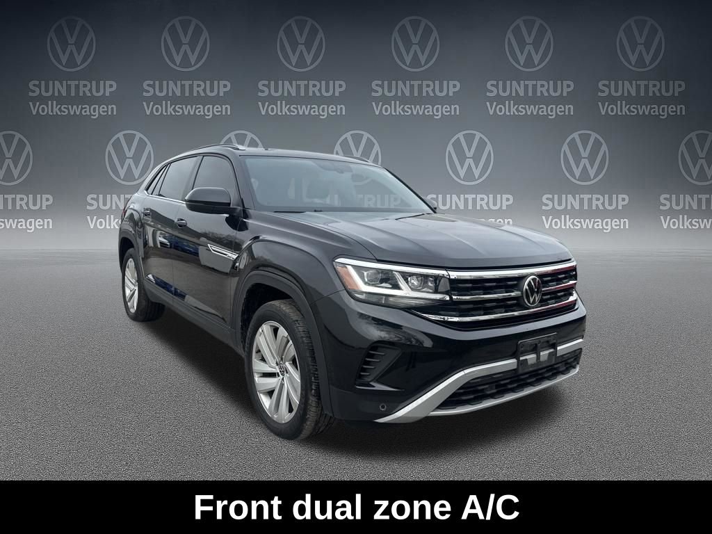 Used 2022 Volkswagen Atlas Cross Sport SE image 8