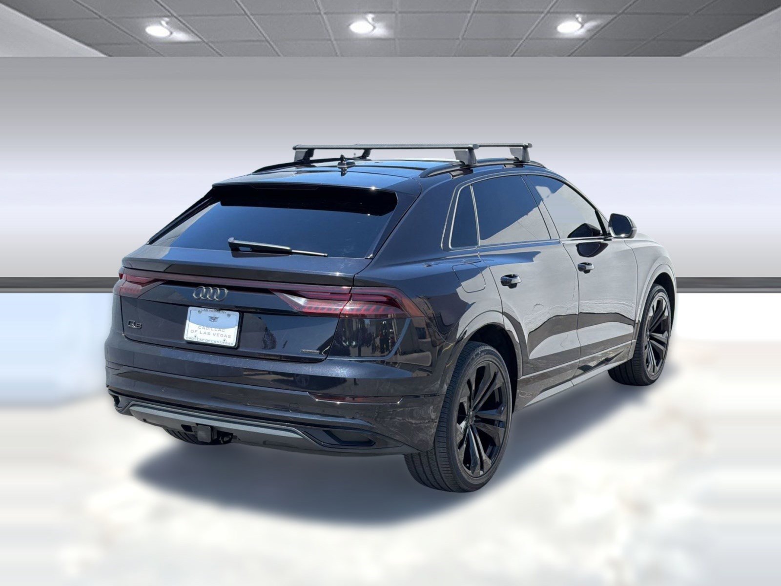 Used 2019 Audi Q8 Prestige w/ Towing Package AWD/4WD image 8