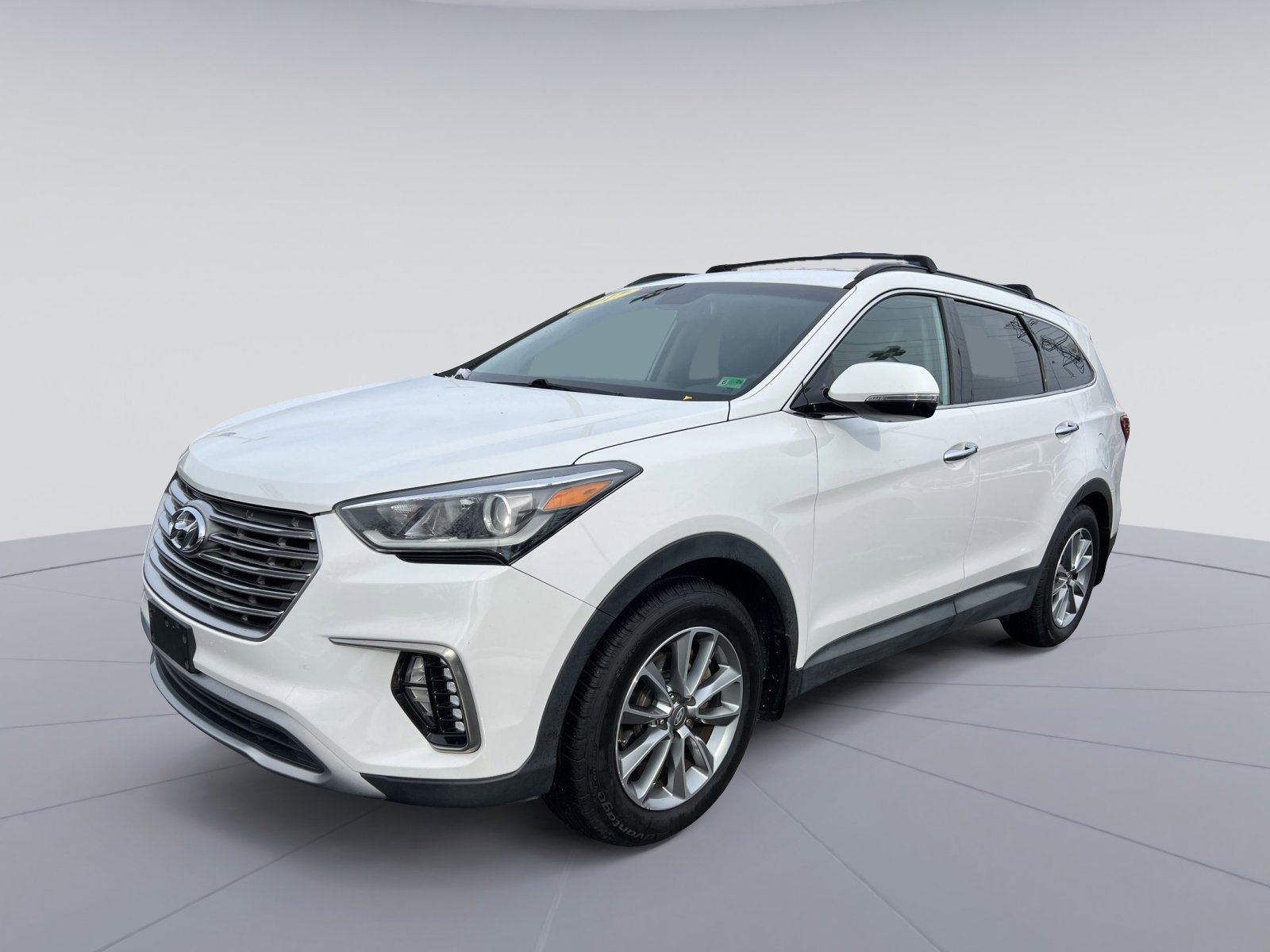 Used 2017 Hyundai Santa Fe Limited image 1