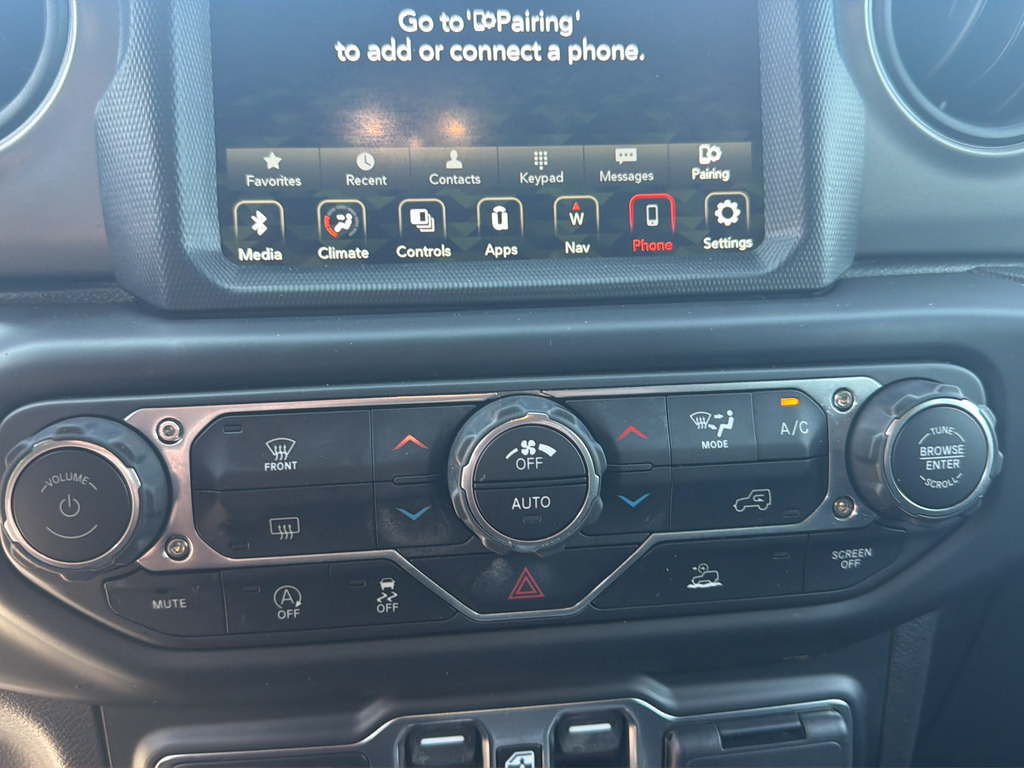 Used 2022 Jeep Wrangler Unlimited Sport w/ Sun And Sound Package AWD/4WD image 32