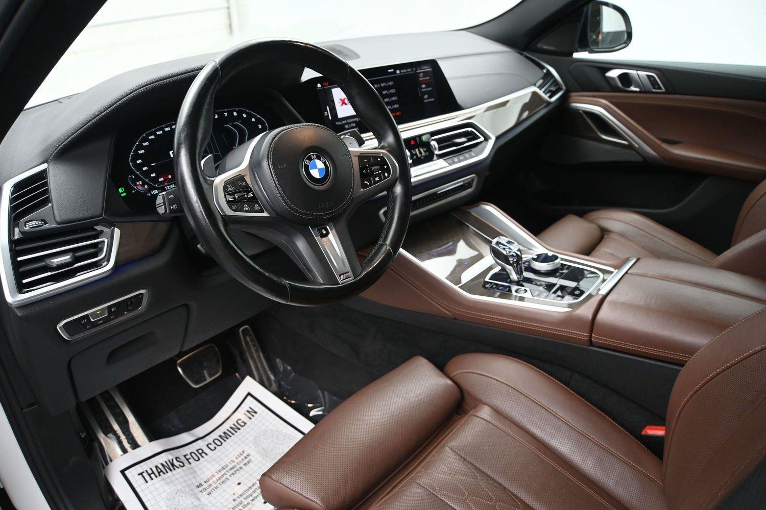 Used 2022 BMW X6 M50i w/ Executive Package AWD/4WD image 2