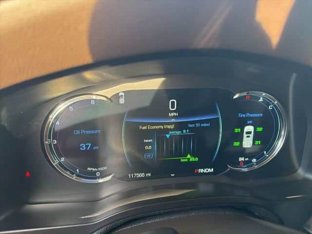 Used 2016 Cadillac Escalade ESV Premium image 17