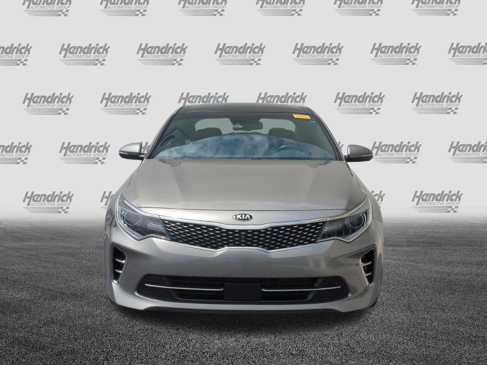 Used 2016 Kia Optima SX w/ Chrome Wheel Package FWD image 3