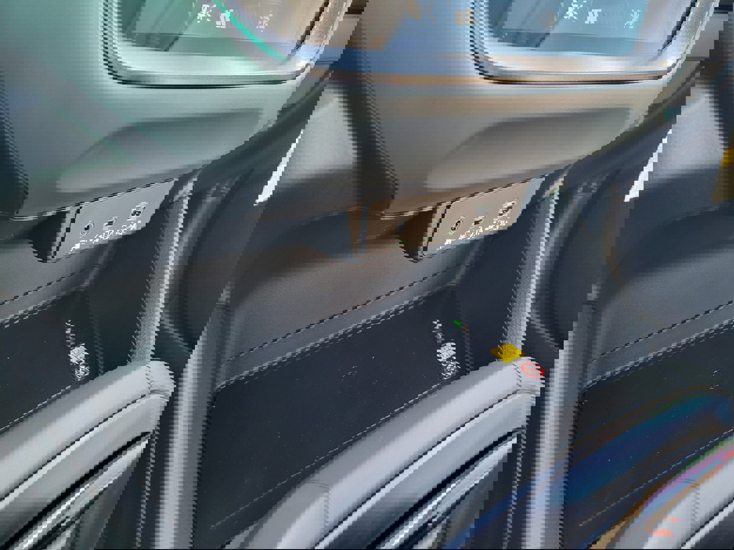 New 2026 Subaru Crosstrek 2.5i Limited w/ Crosstrek Mirror Package image 4