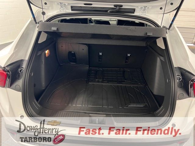 New 2025 Chevrolet Trax LT w/ Sunroof Package image 35