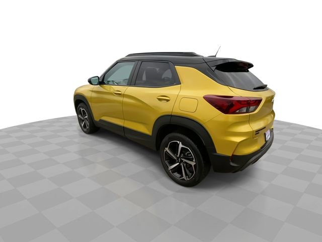 Used 2023 Chevrolet TrailBlazer RS w/ Sun and Liftgate Package AWD/4WD image 8