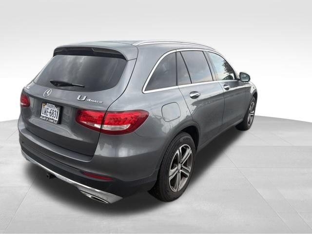 Used 2017 Mercedes-Benz GLC 300 4MATIC image 9