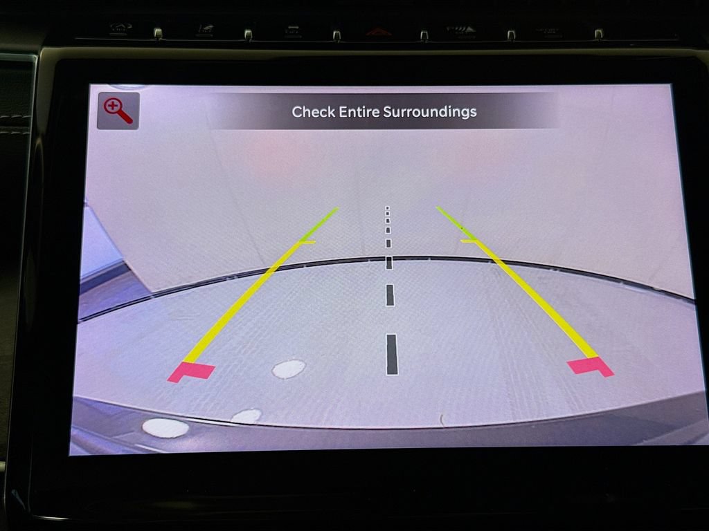 Used 2023 Jeep Grand Cherokee Limited RWD image 15