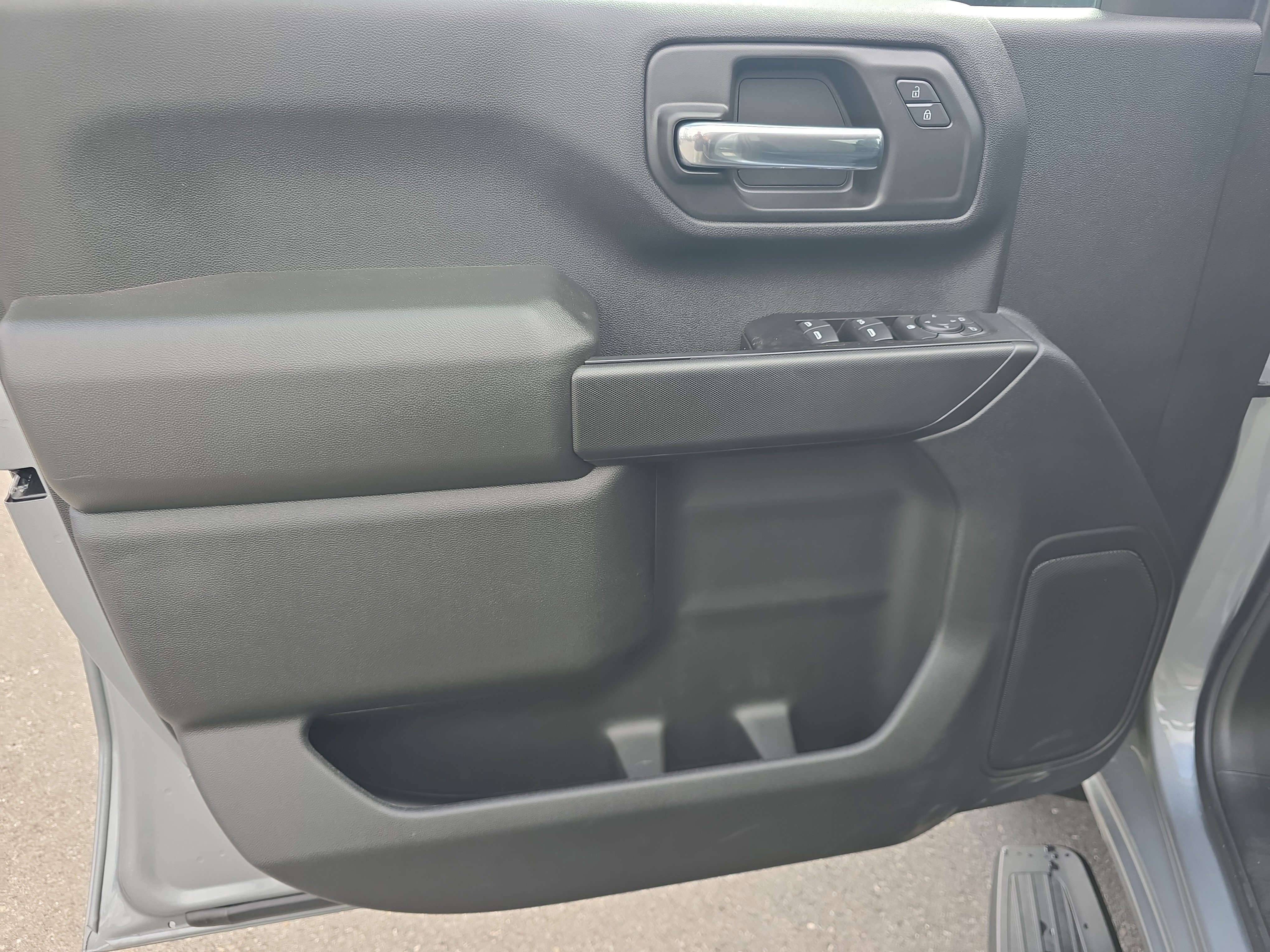 New 2026 GMC Sierra 2500 Pro w/ Convenience Package image 15