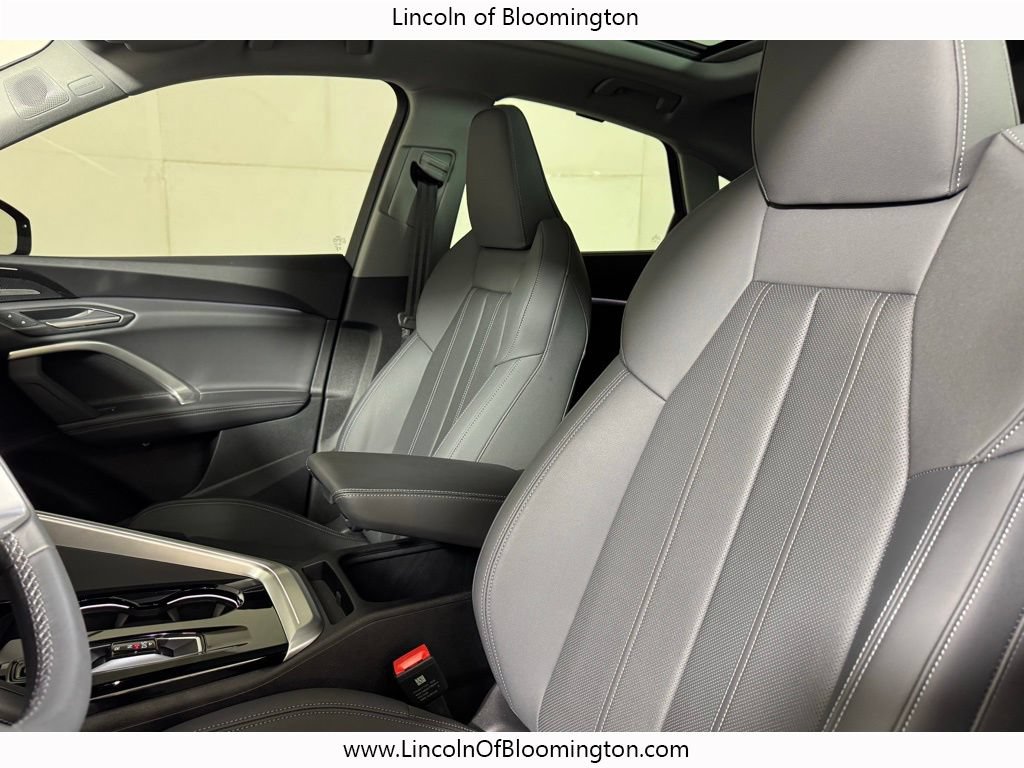 Used 2025 Audi Q5 Prestige AWD/4WD image 26
