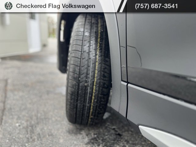 New 2025 Volkswagen Tiguan S image 13