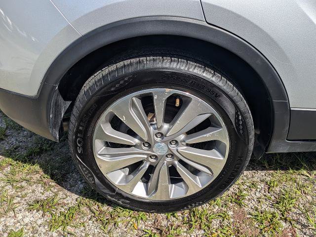Certified 2020 Buick Encore Preferred w/ Safety Package FWD image 10