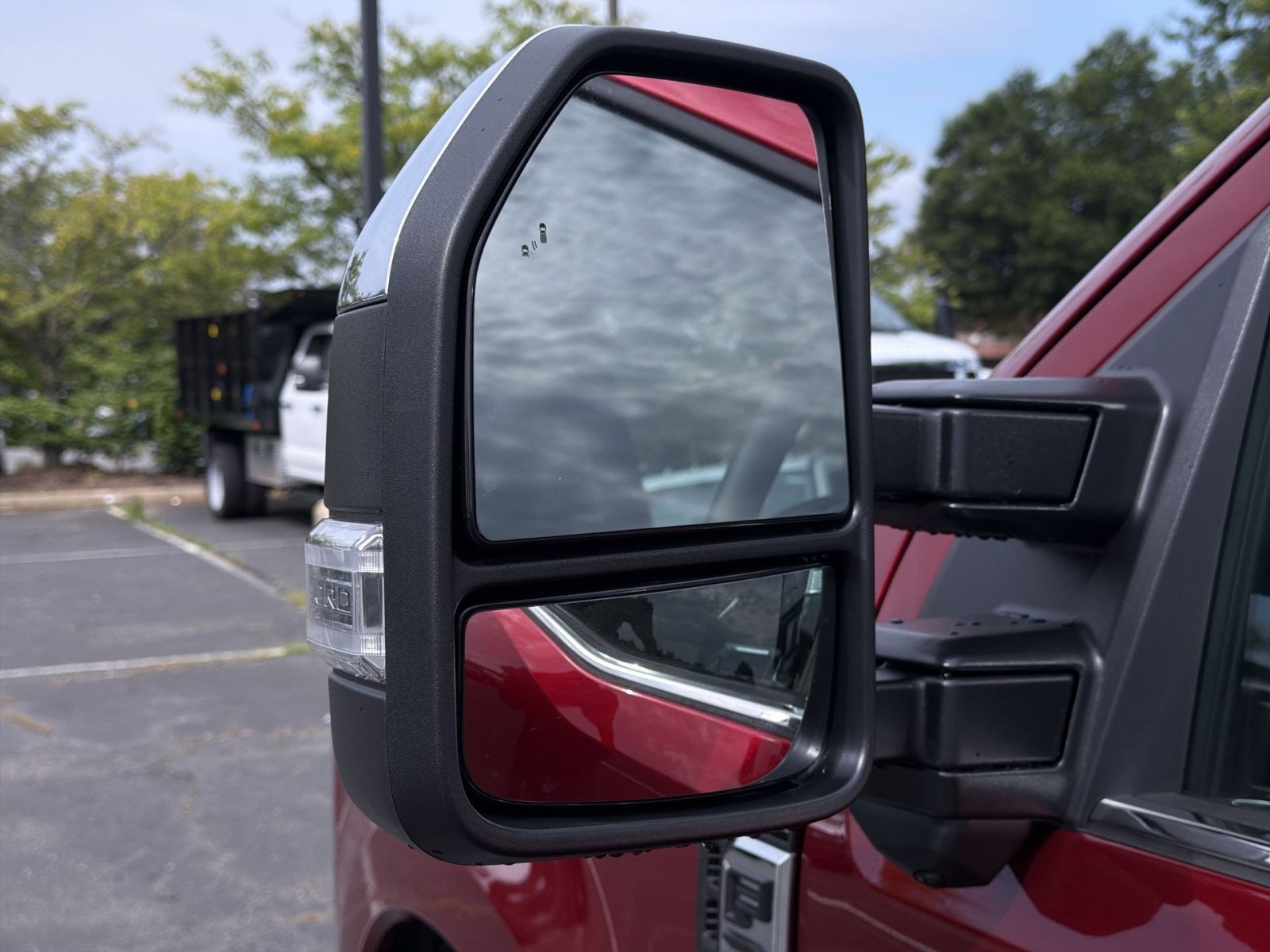 New 2026 Ford F350 Platinum w/ Platinum Plus Package AWD/4WD image 14