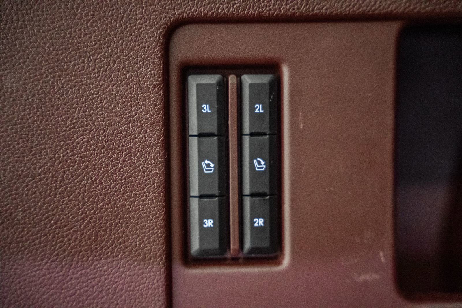 Used 2021 Lincoln Navigator L Black Label w/ Special Edition Package image 19