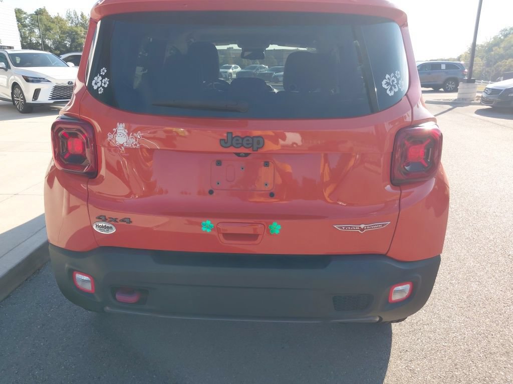 Used 2020 Jeep Renegade Trailhawk w/ Premium Leather Group AWD/4WD image 5