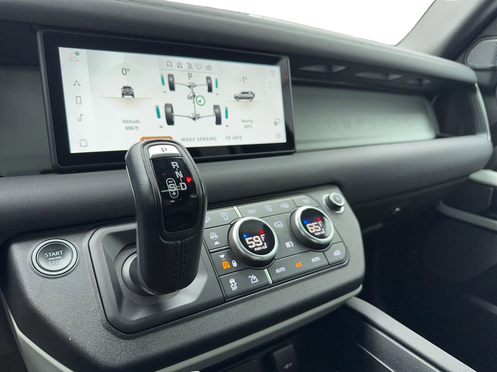Used 2022 Land Rover Defender 110 S image 27