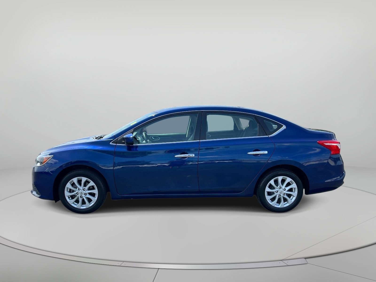 Used 2019 Nissan Sentra SV FWD image 7