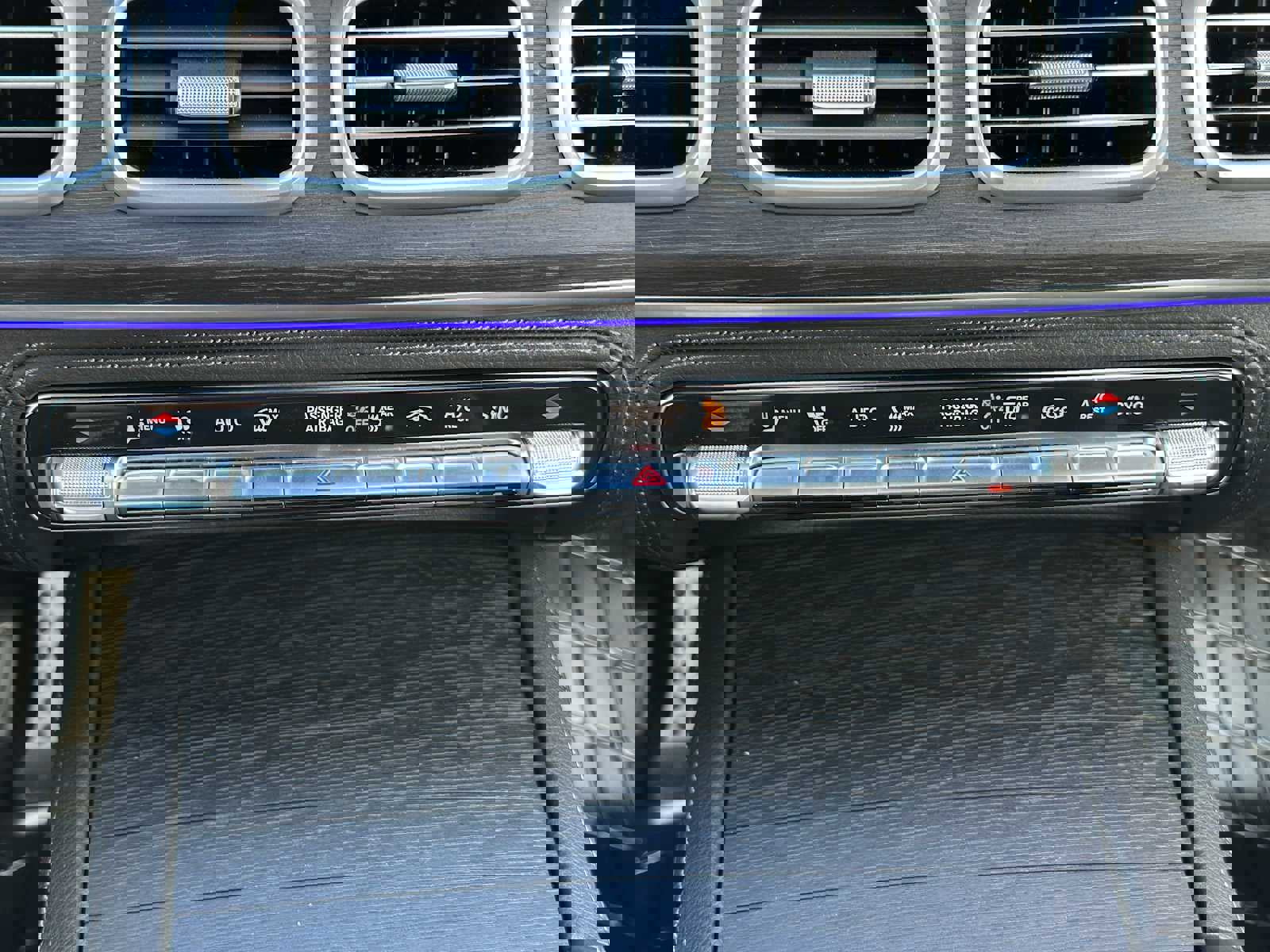 Used 2026 Mercedes-Benz GLE 53 AMG 4MATIC Coupe image 28