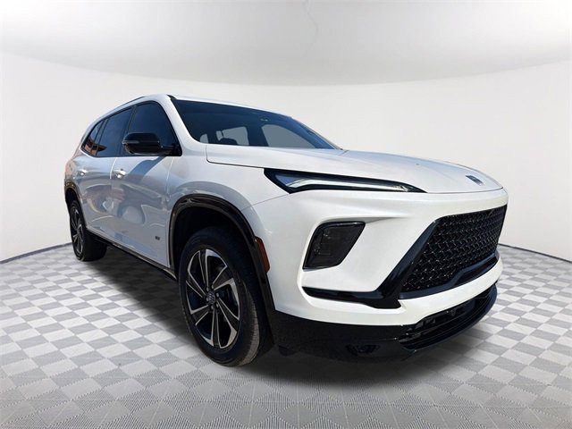 Used 2025 Buick Enclave Sport Touring image 3