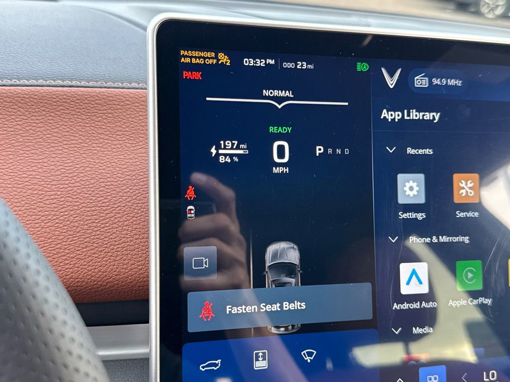 New 2025 VinFast VF 8 Plus AWD/4WD image 32