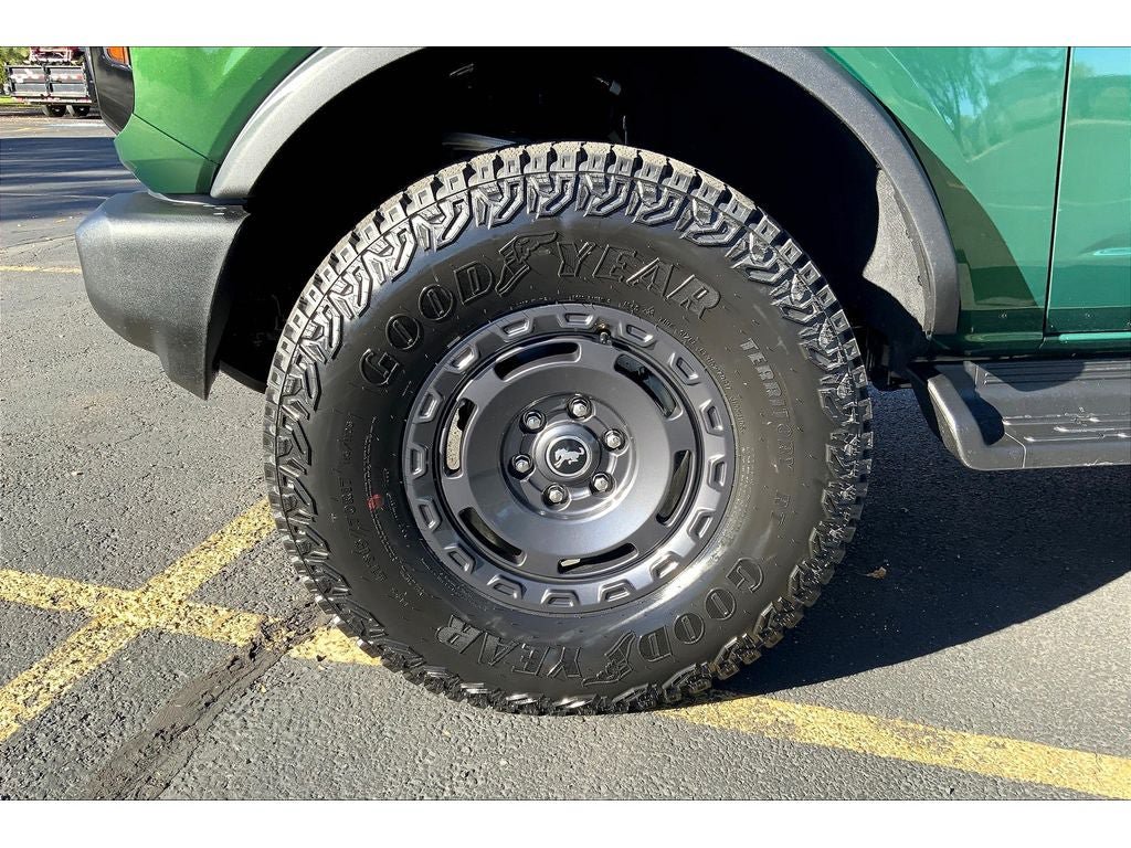 New 2025 Ford Bronco Outer Banks w/ Sasquatch Package AWD/4WD image 28
