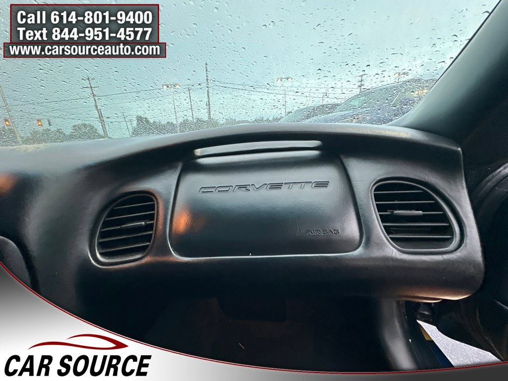 Used 1997 Chevrolet Corvette Coupe w/ Memory Pkg RWD image 28