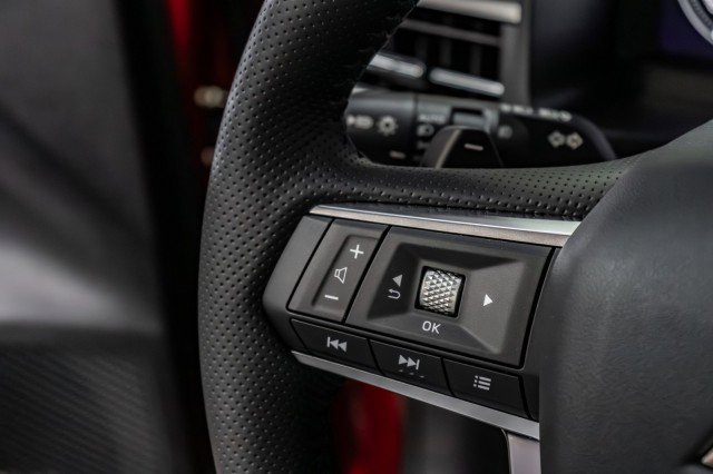 New 2025 Mitsubishi Outlander SEL image 9