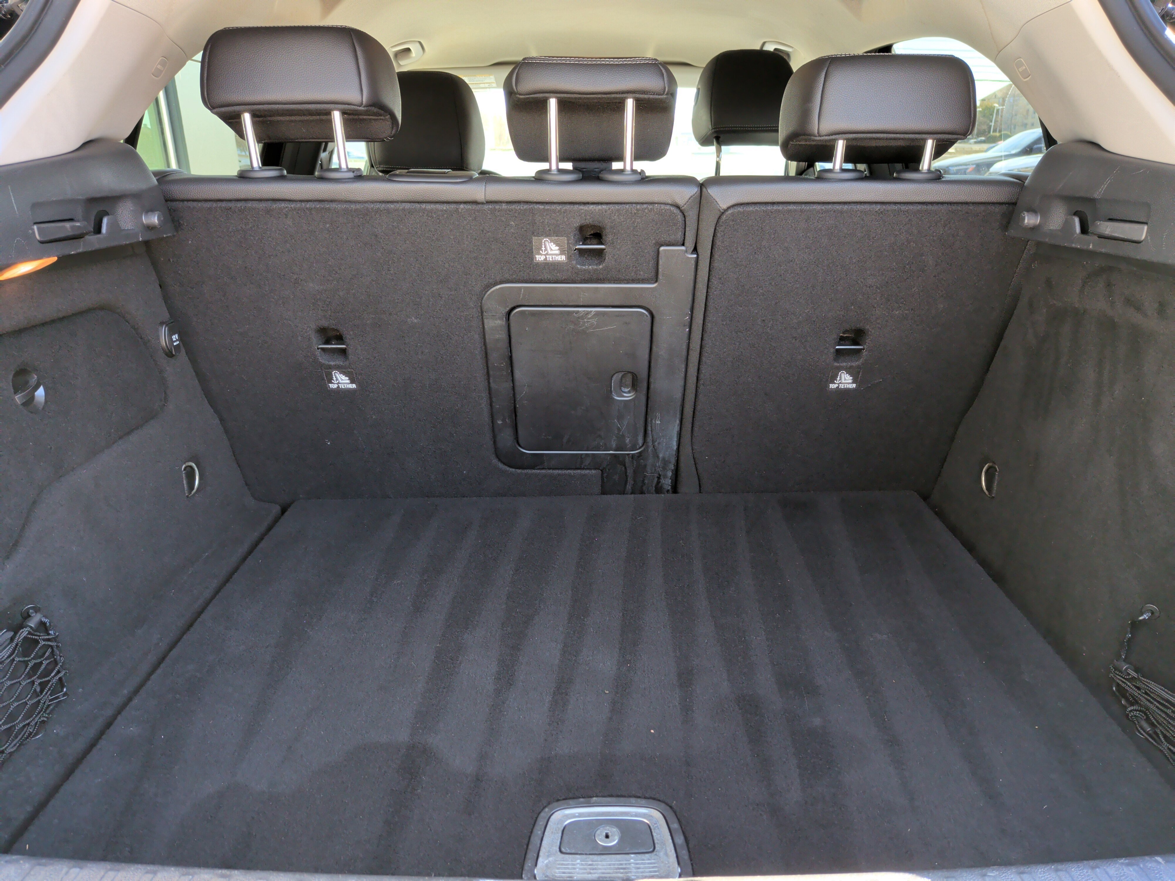 Used 2018 Mercedes-Benz GLA 250 4MATIC image 32