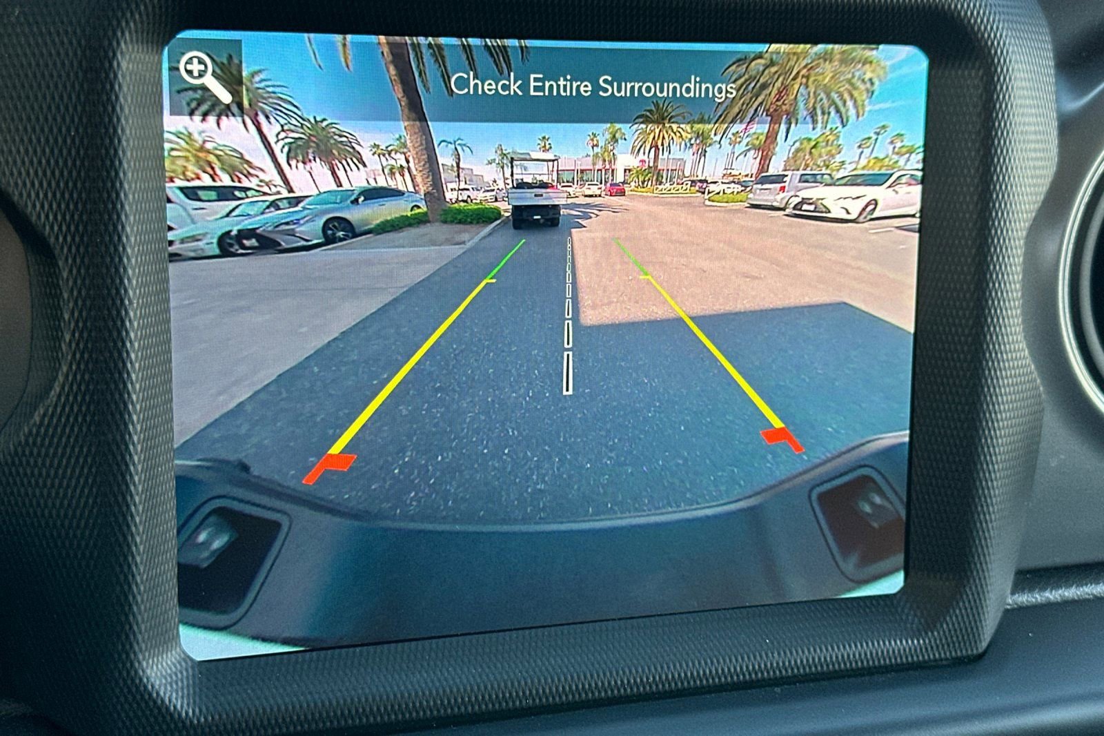 Used 2023 Jeep Gladiator Willys image 19