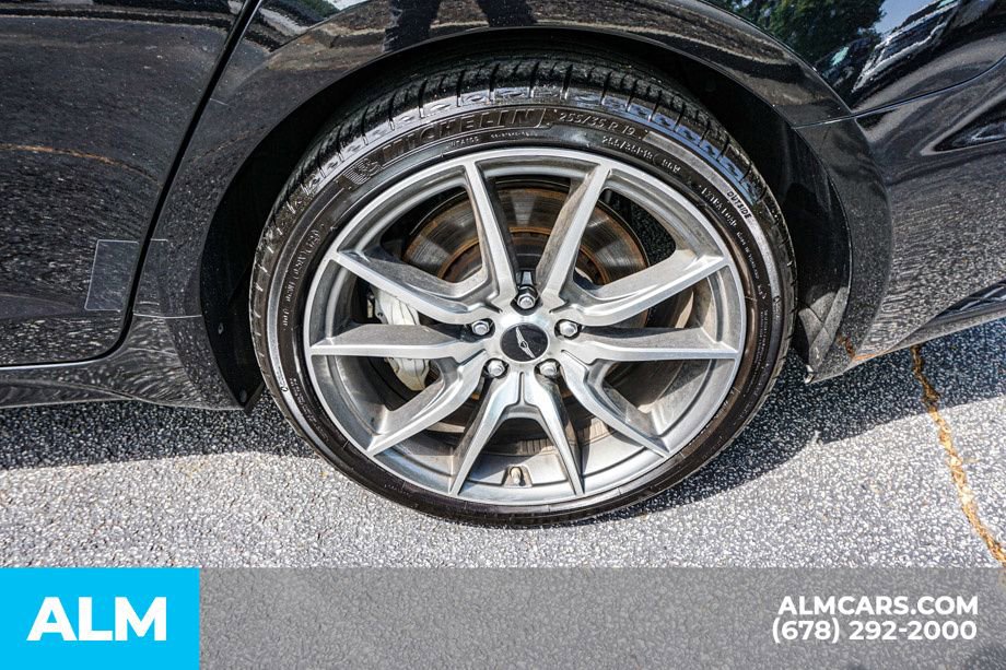 Used 2025 Genesis G70 2.5T AWD/4WD image 17