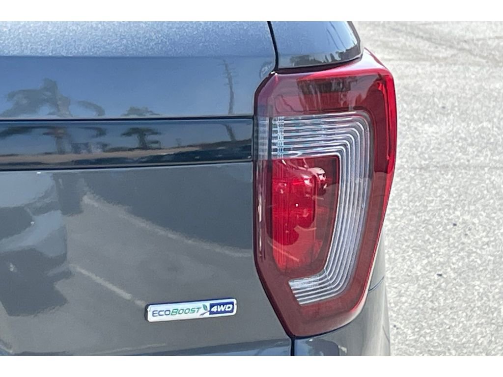 Used 2017 Ford Explorer Sport AWD/4WD image 51