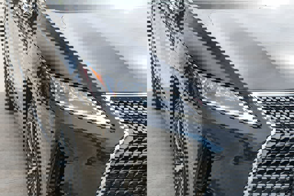 Used 2021 Lexus RX 350 FWD w/ Accessory Package image 4