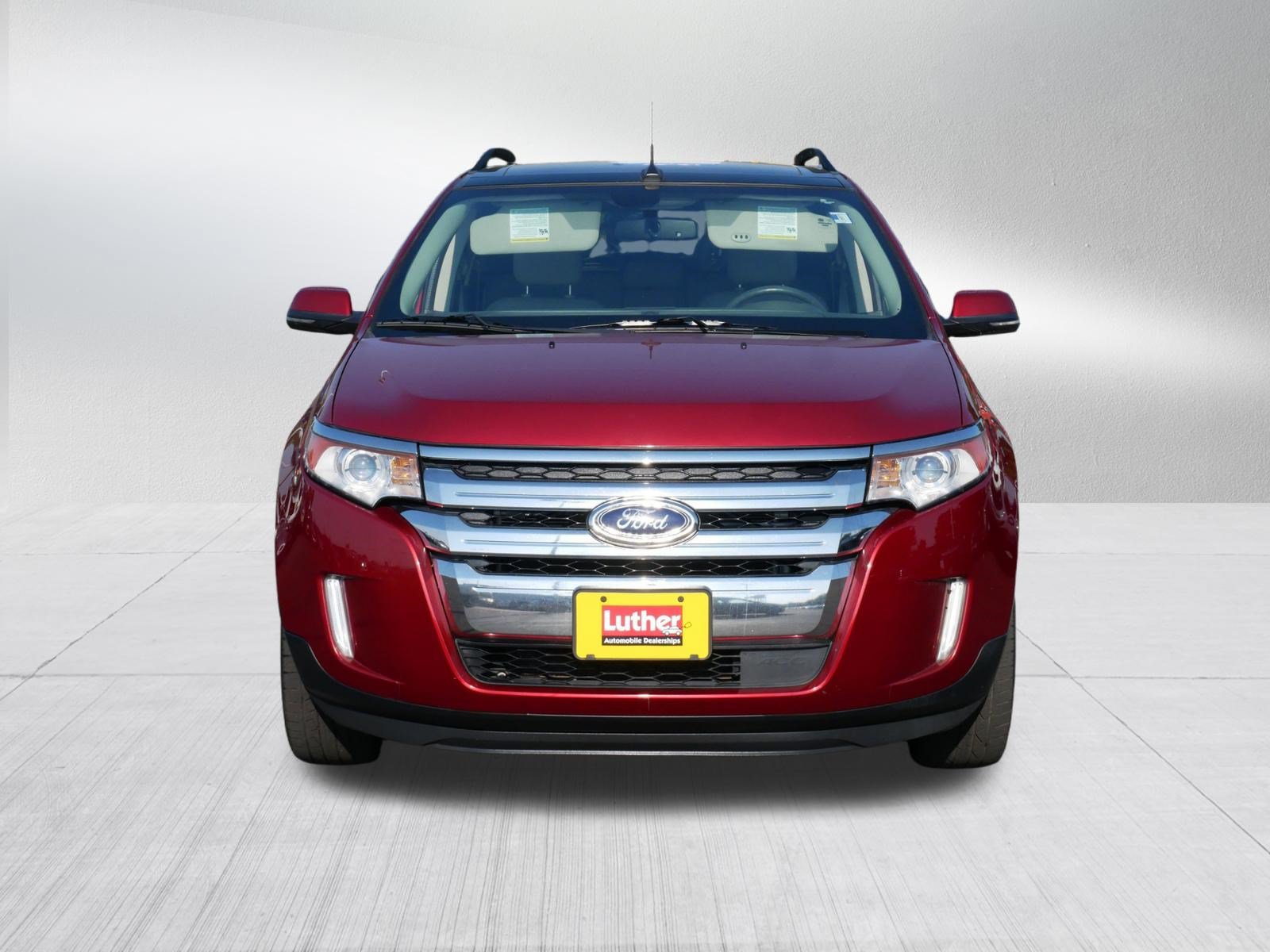 Used 2014 Ford Edge Limited w/ Equipment Group 302A AWD/4WD image 2