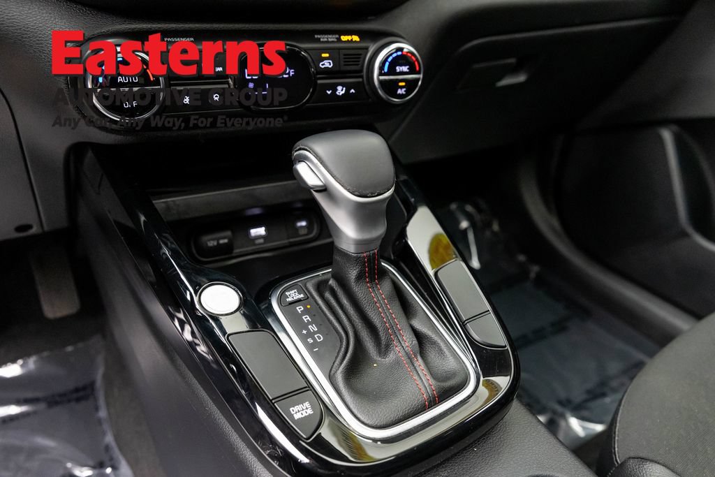 Used 2023 Kia Soul GT-Line FWD image 13