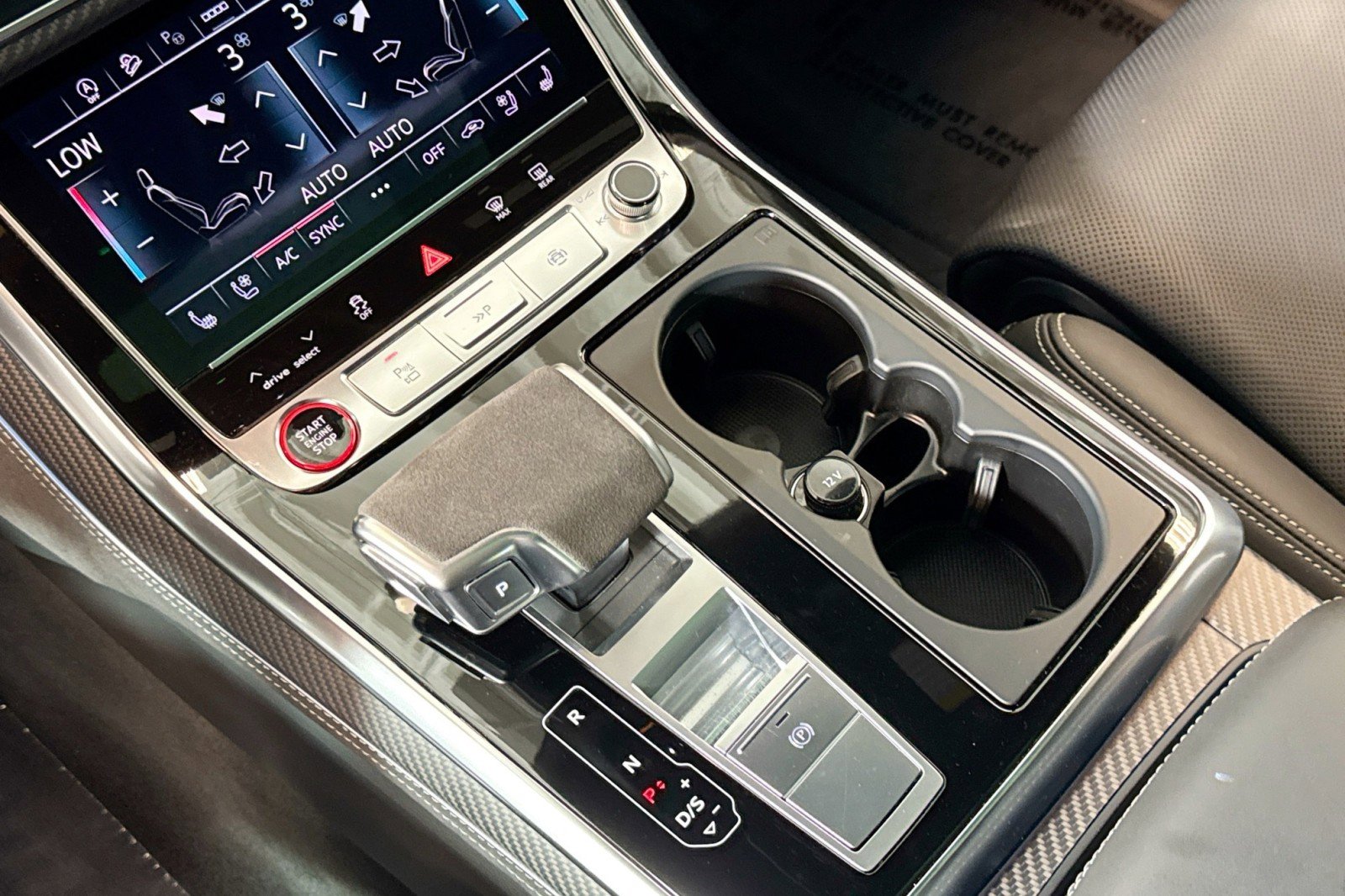 Used 2024 Audi RS Q8 image 16