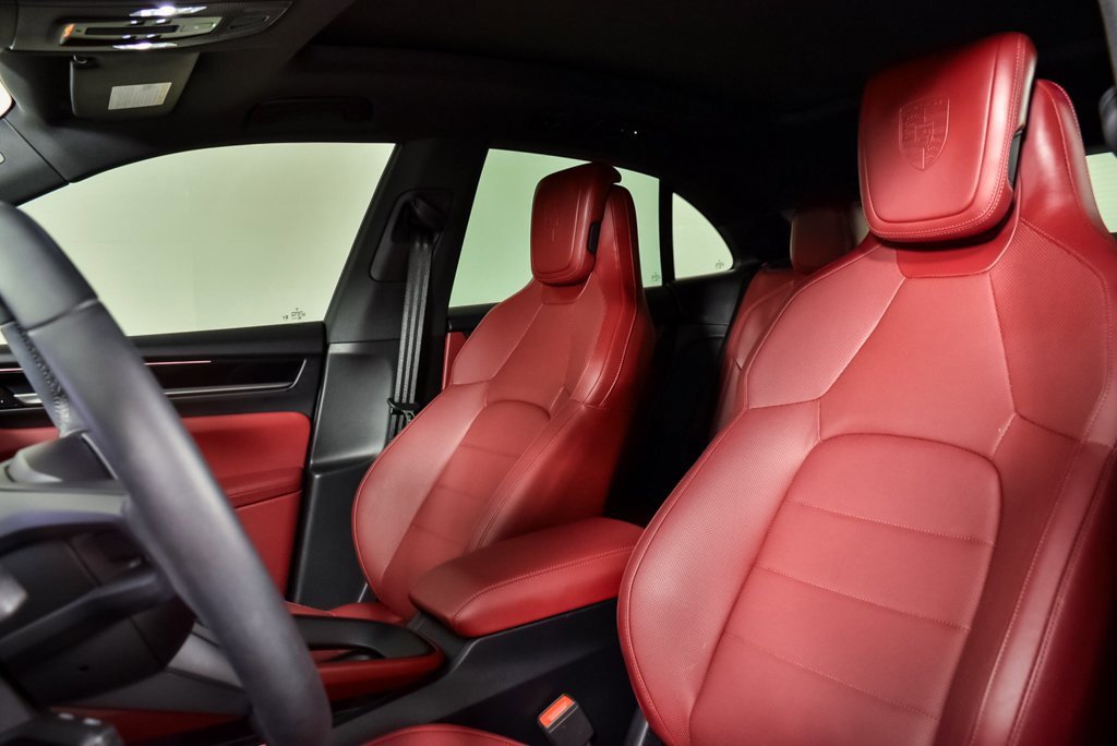 Certified 2025 Porsche Macan 4S Electric w/ Premium Package image 5