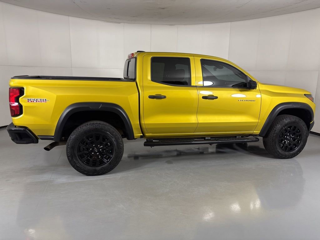 Used 2023 Chevrolet Colorado Trail Boss w/ Technology Package image 9
