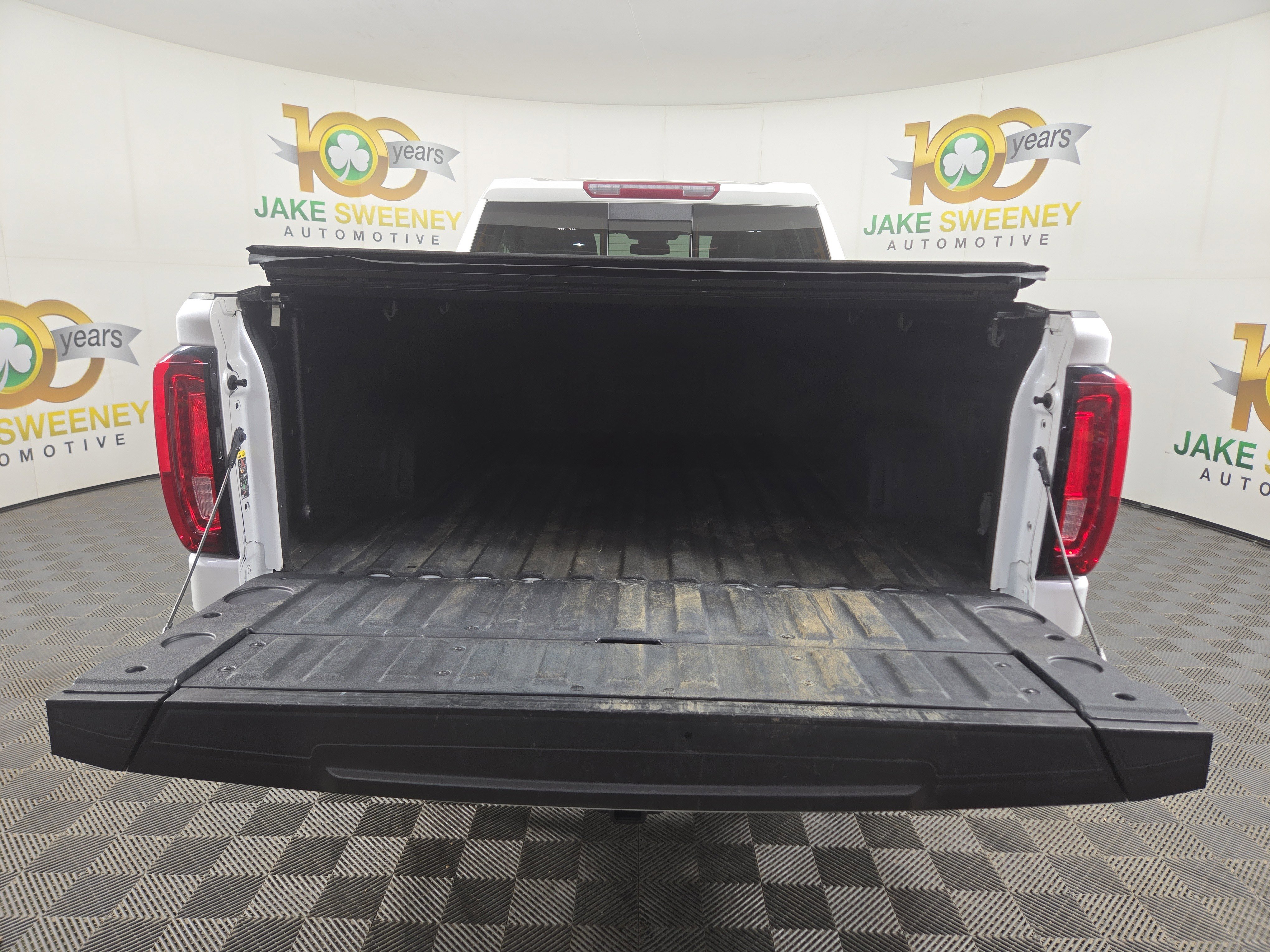 Certified 2022 GMC Sierra 1500 SLT w/ SLT Premium Plus Package image 35