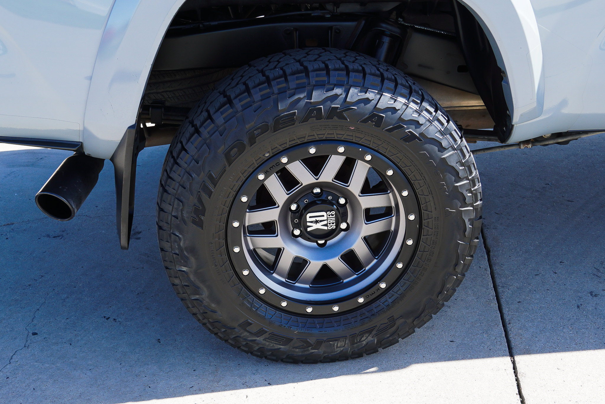 Certified 2018 Toyota Tacoma TRD Sport w/ Technology Package AWD/4WD image 11