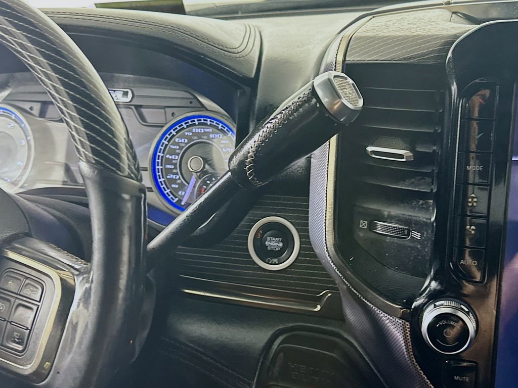 Used 2019 RAM 3500 Limited image 16