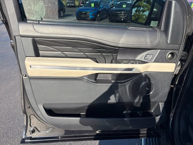 Used 2020 Ford Expedition Max Platinum AWD/4WD image 21