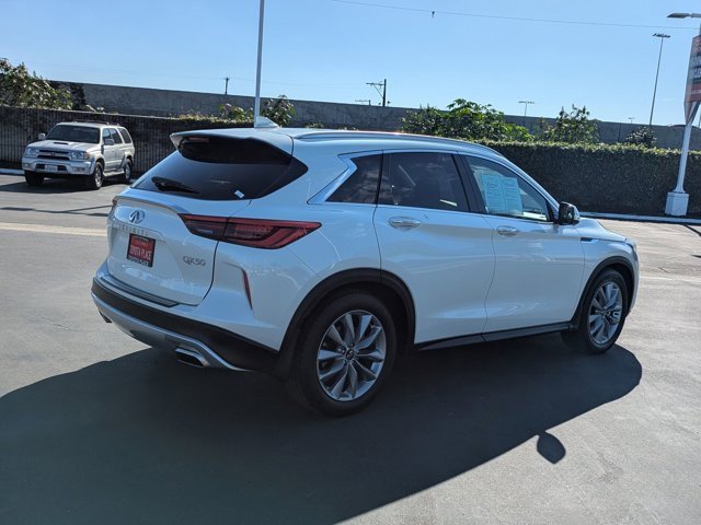 Used 2021 INFINITI QX50 Essential w/ Convenience Package image 8