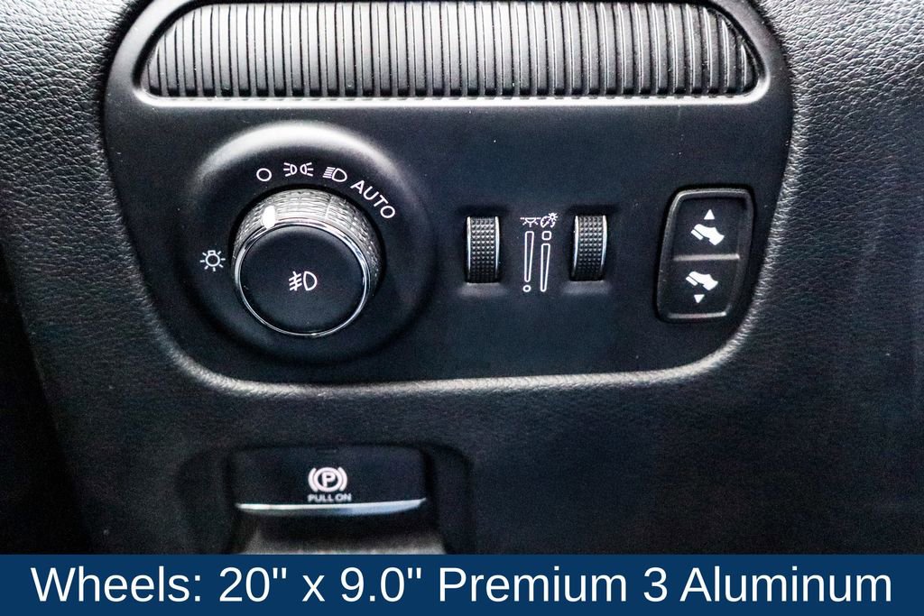 Used 2024 Jeep Grand Wagoneer L 4WD image 25