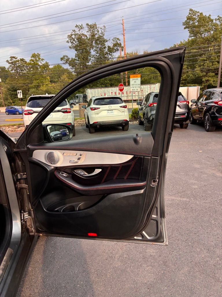 Used 2019 Mercedes-Benz GLC 43 AMG 4MATIC image 24