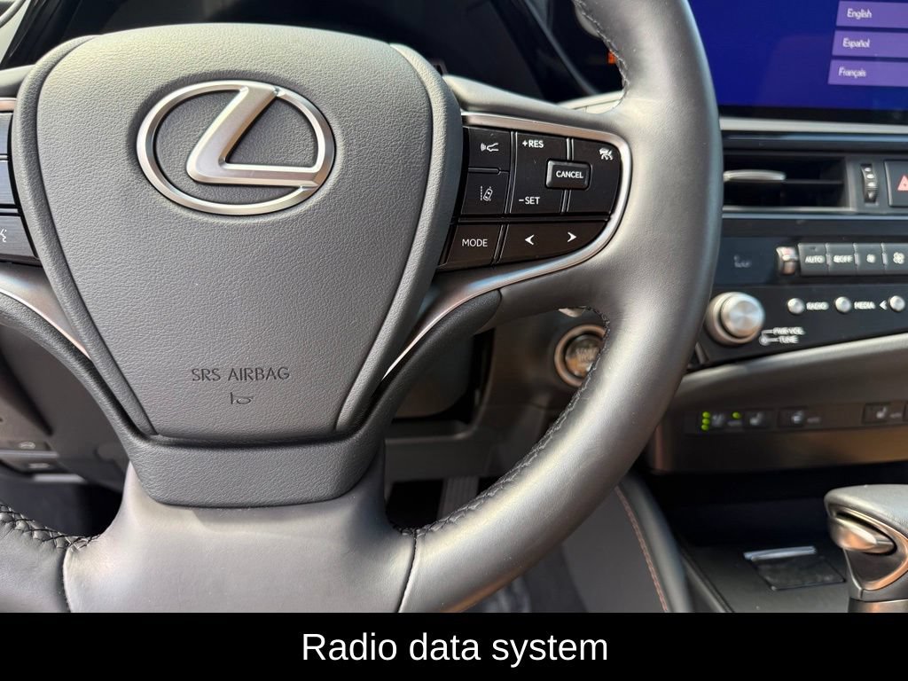 Used 2024 Lexus ES 350 w/ Premium Package FWD image 11