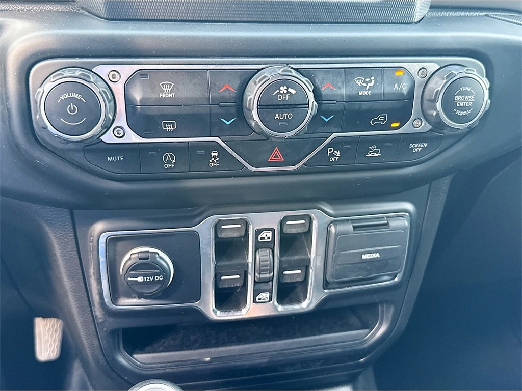 Used 2021 Jeep Wrangler Unlimited Sport image 16