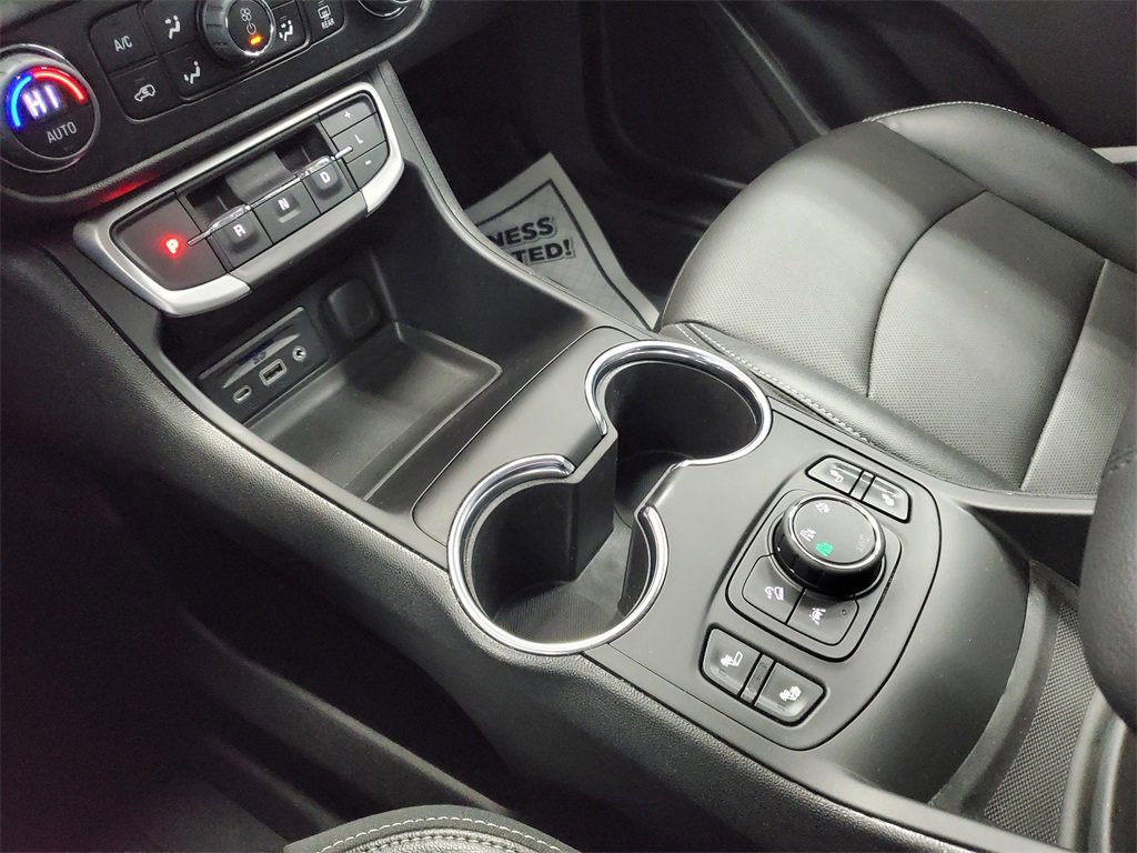 Used 2023 GMC Terrain SLT w/ Elevation Edition image 26