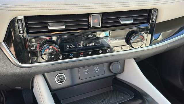 Certified 2023 Nissan Rogue SL w/ SL Premium Package AWD/4WD image 18