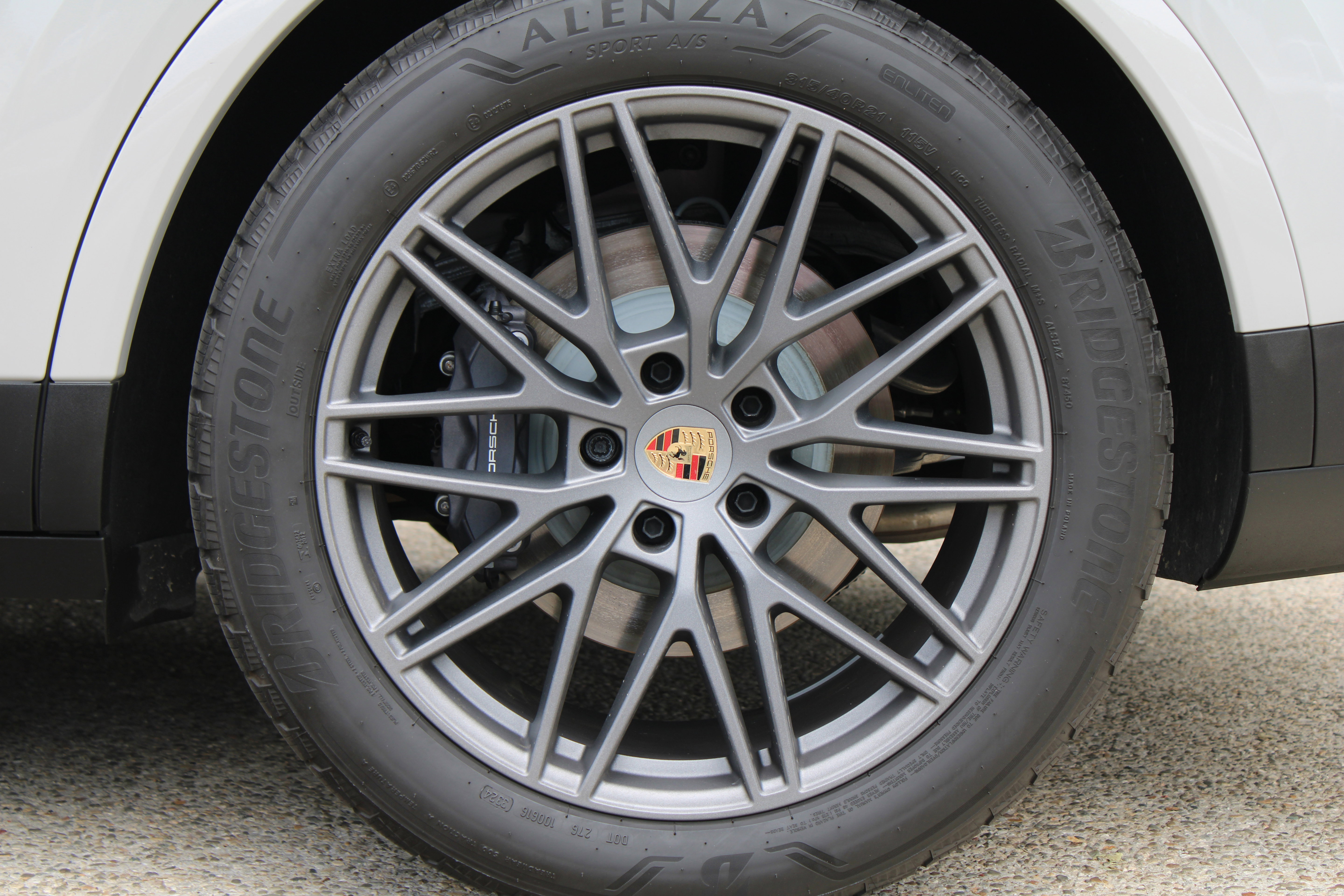 Certified 2025 Porsche Cayenne image 17